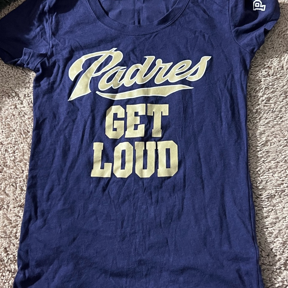 Victoria Secret Pink 5th & Ocean
Padres Graphics T-Shirt Size Petite Small